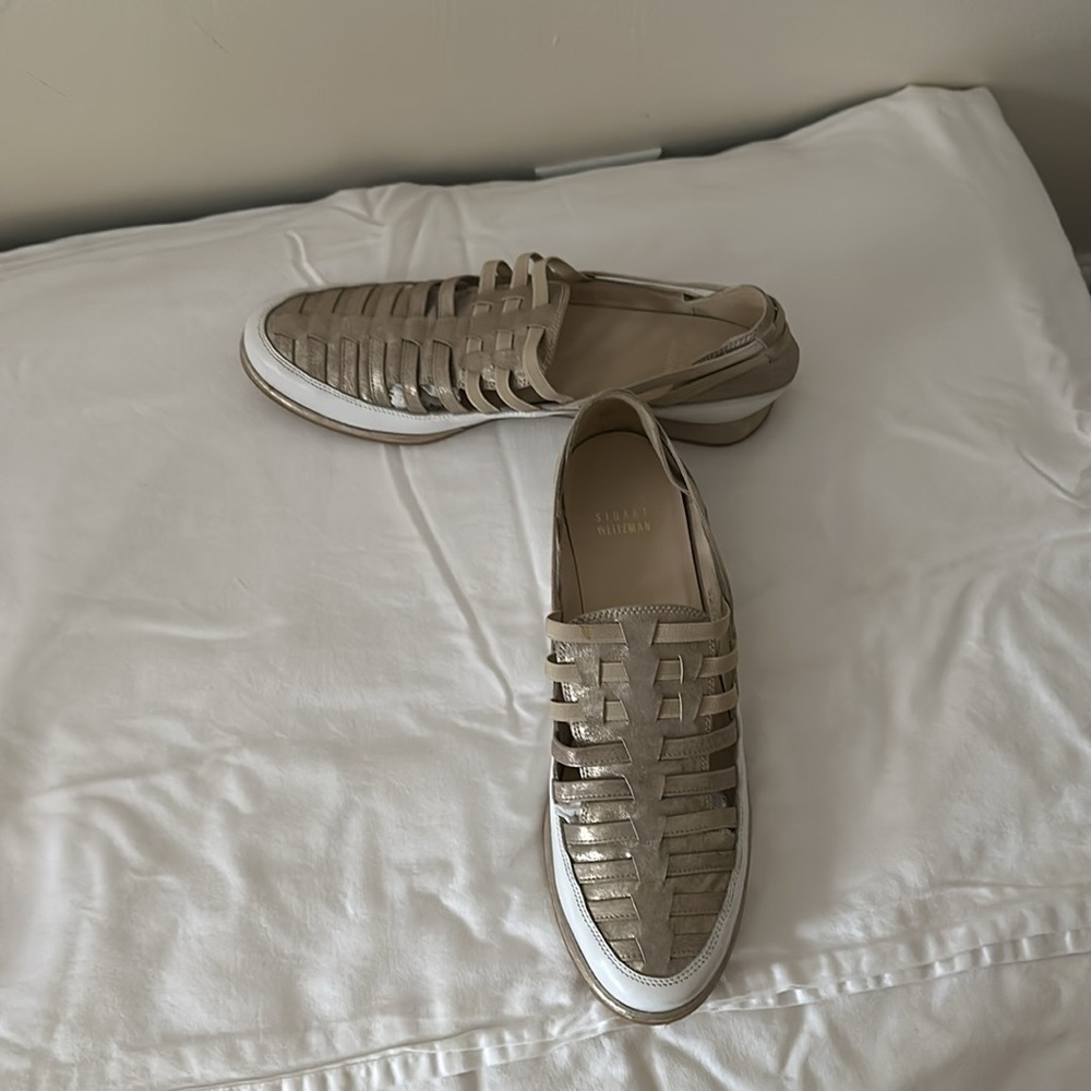 Shoes - Picture 2 of 9